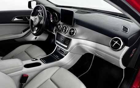 Mercedes-Benz GLA, 2017 год, 2 300 000 рублей, 12 фотография