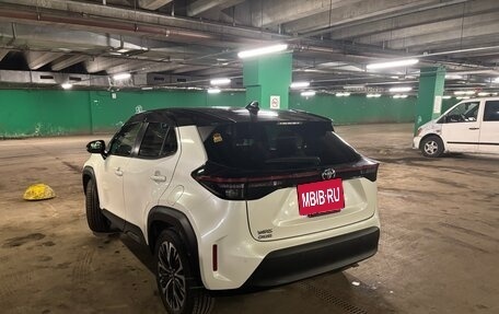 Toyota Yaris Cross, 2020 год, 1 920 000 рублей, 3 фотография