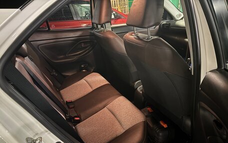 Toyota Yaris Cross, 2020 год, 1 920 000 рублей, 11 фотография
