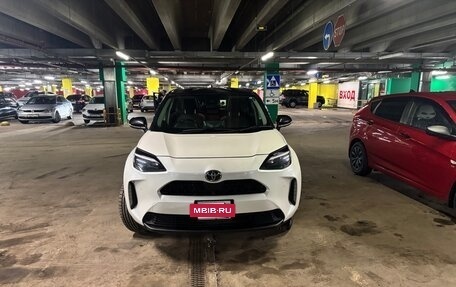 Toyota Yaris Cross, 2020 год, 1 920 000 рублей, 6 фотография