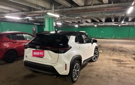 Toyota Yaris Cross, 2020 год, 1 920 000 рублей, 2 фотография