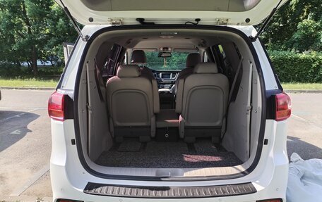 KIA Carnival III, 2019 год, 2 900 000 рублей, 16 фотография