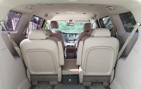 KIA Carnival III, 2019 год, 2 900 000 рублей, 15 фотография