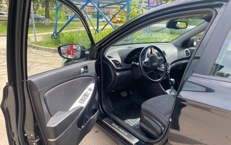 Hyundai Solaris II рестайлинг, 2012 год, 985 000 рублей, 2 фотография