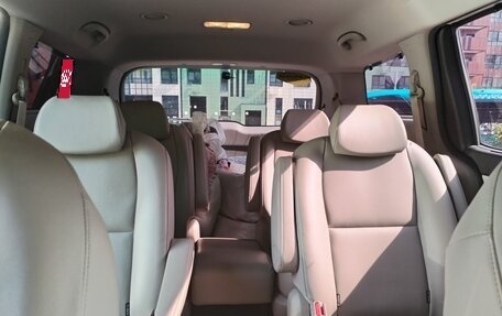 KIA Carnival III, 2019 год, 2 900 000 рублей, 13 фотография