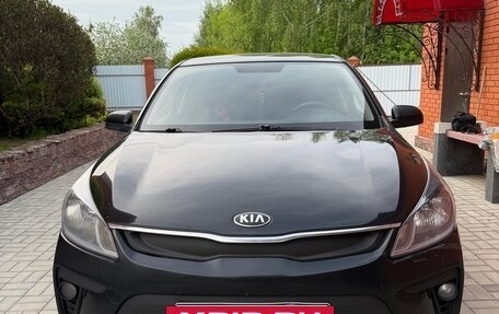 KIA Rio IV, 2017 год, 670 000 рублей, 2 фотография