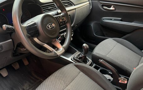 KIA Rio IV, 2017 год, 670 000 рублей, 13 фотография