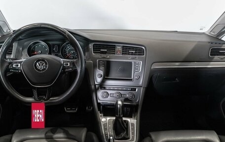 Volkswagen Golf VII, 2016 год, 2 245 000 рублей, 6 фотография