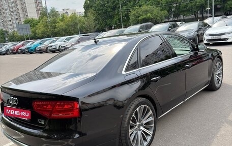 Audi A8, 2010 год, 1 600 000 рублей, 5 фотография
