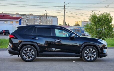 Toyota RAV4, 2020 год, 3 220 000 рублей, 6 фотография