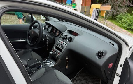 Peugeot 308 II, 2009 год, 790 000 рублей, 12 фотография