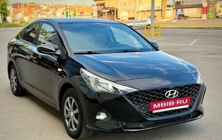 Hyundai Solaris II рестайлинг, 2021 год, 1 550 000 рублей, 3 фотография