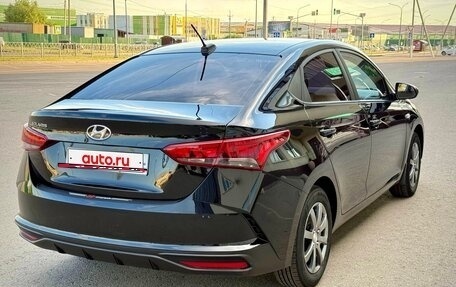 Hyundai Solaris II рестайлинг, 2021 год, 1 550 000 рублей, 4 фотография