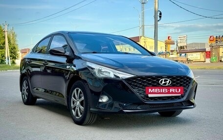 Hyundai Solaris II рестайлинг, 2021 год, 1 550 000 рублей, 8 фотография