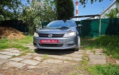 Volkswagen Jetta VI, 2012 год, 690 000 рублей, 6 фотография