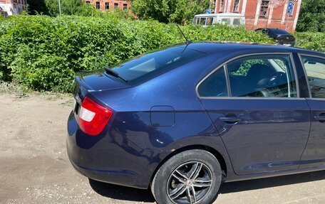 Skoda Rapid I, 2015 год, 750 000 рублей, 4 фотография