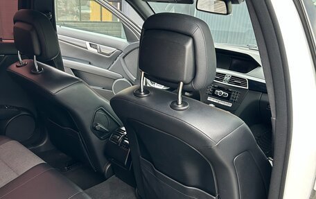 Mercedes-Benz C-Класс, 2012 год, 1 500 000 рублей, 9 фотография