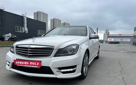 Mercedes-Benz C-Класс, 2012 год, 1 500 000 рублей, 11 фотография