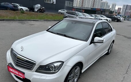 Mercedes-Benz C-Класс, 2012 год, 1 500 000 рублей, 13 фотография