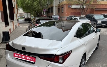 Lexus ES VII, 2019 год, 3 250 000 рублей, 7 фотография