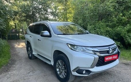 Mitsubishi Pajero Sport III рестайлинг, 2018 год, 2 450 000 рублей, 1 фотография