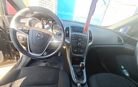 Opel Astra J, 2012 год, 820 000 рублей, 8 фотография