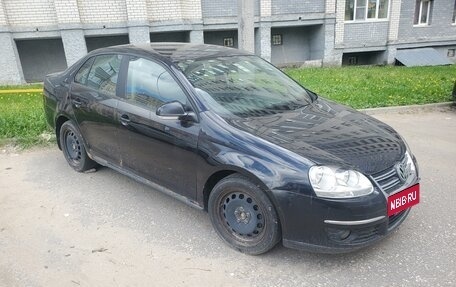Volkswagen Jetta VI, 2006 год, 450 000 рублей, 2 фотография