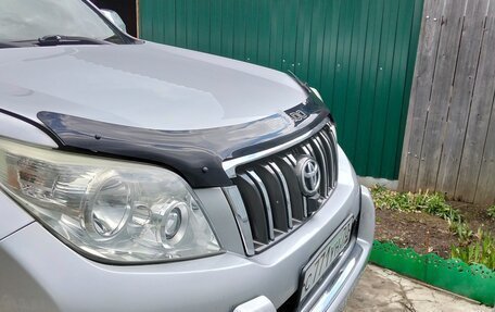 Toyota Land Cruiser Prado 150 рестайлинг 2, 2011 год, 2 900 000 рублей, 5 фотография