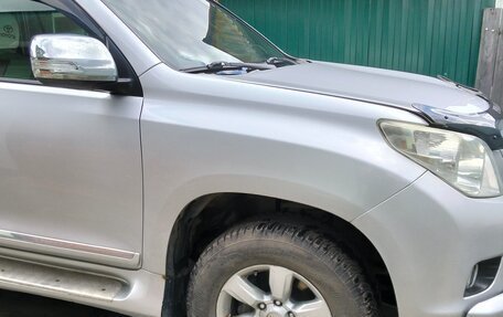 Toyota Land Cruiser Prado 150 рестайлинг 2, 2011 год, 2 900 000 рублей, 6 фотография