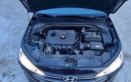 Hyundai Elantra VI рестайлинг, 2019 год, 1 799 999 рублей, 16 фотография