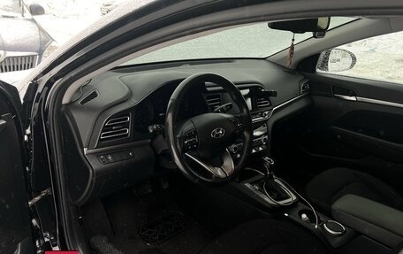Hyundai Elantra VI рестайлинг, 2019 год, 1 799 999 рублей, 10 фотография