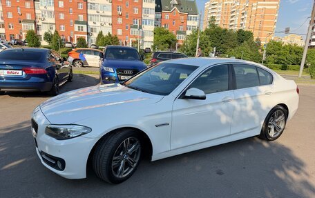 BMW 5 серия, 2013 год, 1 880 000 рублей, 2 фотография