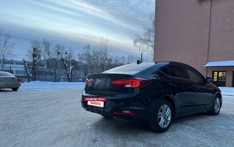 Hyundai Elantra VI рестайлинг, 2019 год, 1 799 999 рублей, 5 фотография