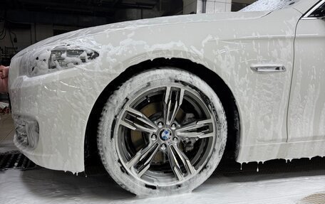 BMW 5 серия, 2013 год, 1 880 000 рублей, 18 фотография