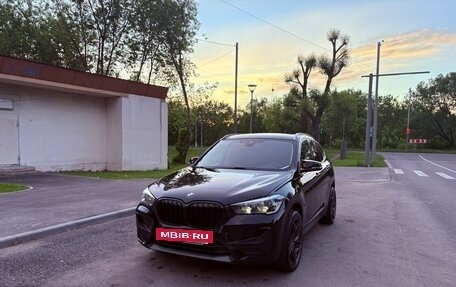 BMW X1, 2019 год, 2 400 000 рублей, 2 фотография