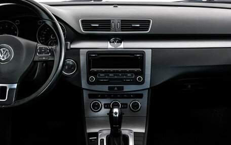 Volkswagen Passat B7, 2013 год, 1 249 000 рублей, 13 фотография