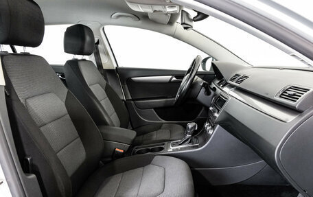 Volkswagen Passat B7, 2013 год, 1 249 000 рублей, 22 фотография