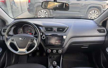 KIA Rio III рестайлинг, 2017 год, 850 000 рублей, 6 фотография