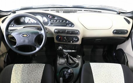 Chevrolet Niva I рестайлинг, 2006 год, 369 900 рублей, 11 фотография