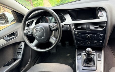 Audi A4, 2009 год, 920 000 рублей, 15 фотография