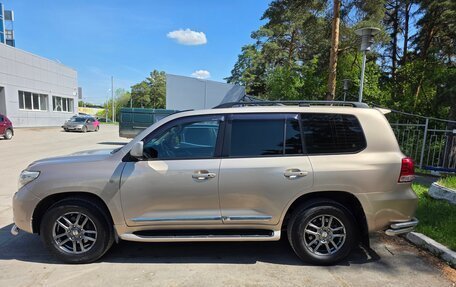 Toyota Land Cruiser 200, 2008 год, 3 150 000 рублей, 7 фотография