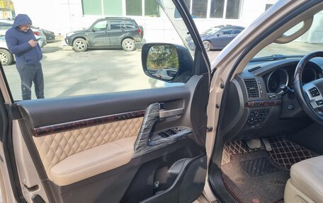 Toyota Land Cruiser 200, 2008 год, 3 150 000 рублей, 29 фотография