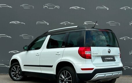 Skoda Yeti I рестайлинг, 2017 год, 1 497 800 рублей, 4 фотография