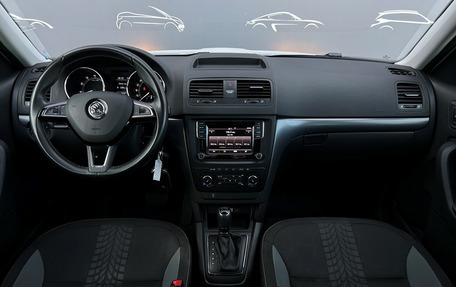 Skoda Yeti I рестайлинг, 2017 год, 1 497 800 рублей, 6 фотография