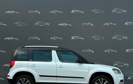 Skoda Yeti I рестайлинг, 2017 год, 1 497 800 рублей, 11 фотография
