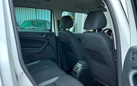 Skoda Yeti I рестайлинг, 2017 год, 1 497 800 рублей, 8 фотография