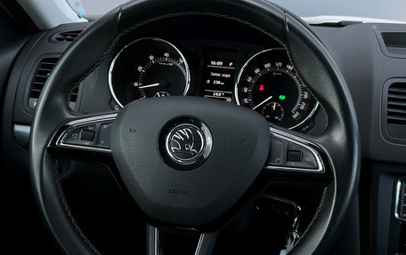 Skoda Yeti I рестайлинг, 2017 год, 1 497 800 рублей, 19 фотография