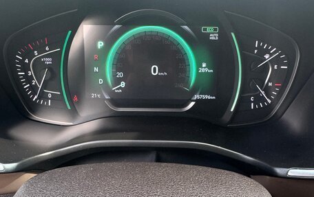 Hyundai Santa Fe IV, 2018 год, 3 180 000 рублей, 10 фотография