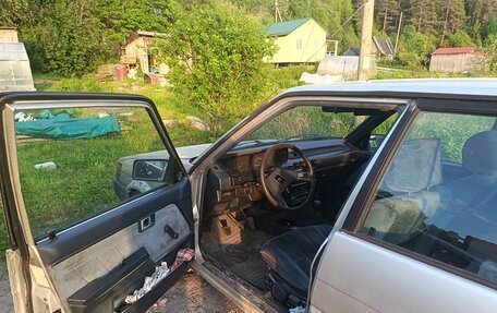 Toyota Corolla, 1985 год, 145 000 рублей, 5 фотография