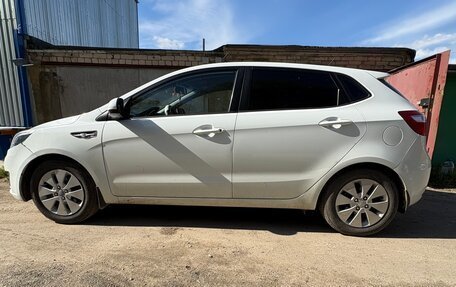 KIA Rio III рестайлинг, 2014 год, 740 000 рублей, 2 фотография